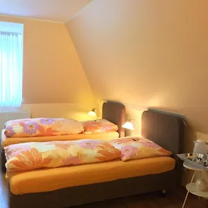 Barcelona 2* Dusseldorf